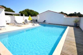  Maison de 2 chambres a Le Bois Plage en Re a 400 m de la plage avec piscine partagee terrasse amenagee et wifi  Ле-Буа-Плаж-Ан-Ре